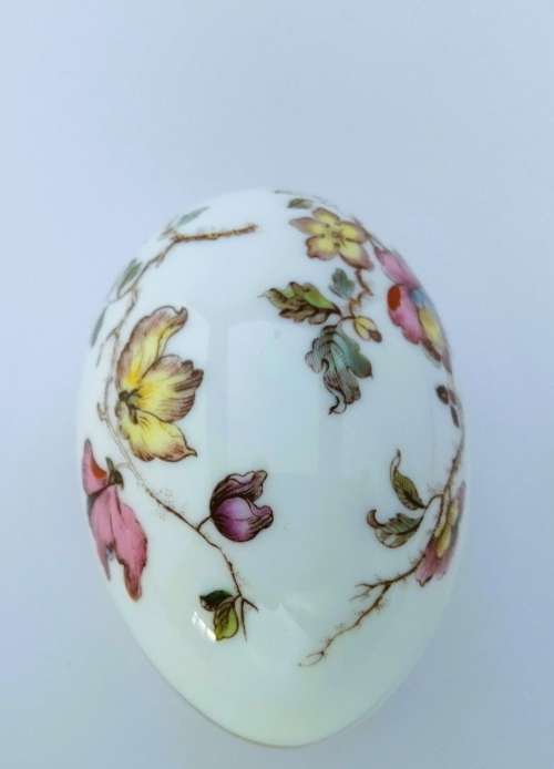Wedgwood Hatherway Egg Trinket Box  #