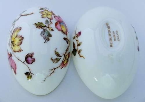 Wedgwood Hatherway Egg Trinket Box  #