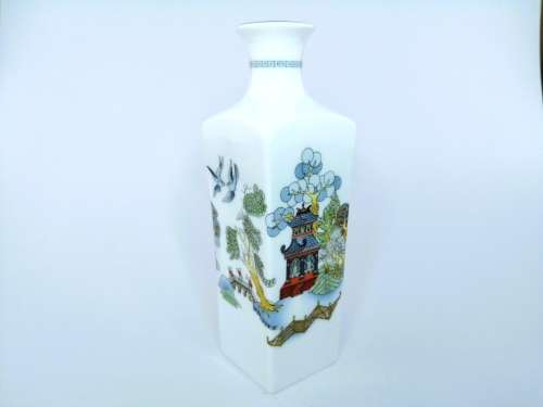 Wedgwood Chinese Legend Vase  #
