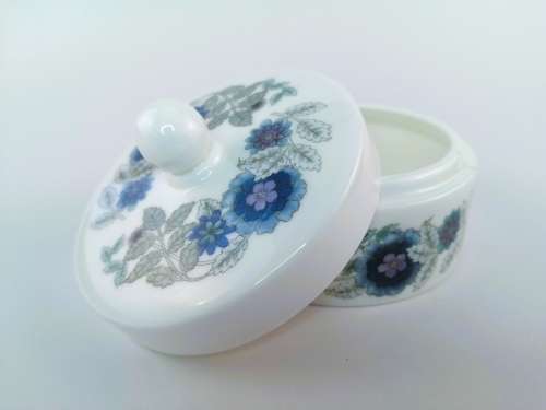 Wedgwood Clementine Pot Dish with Lid  #