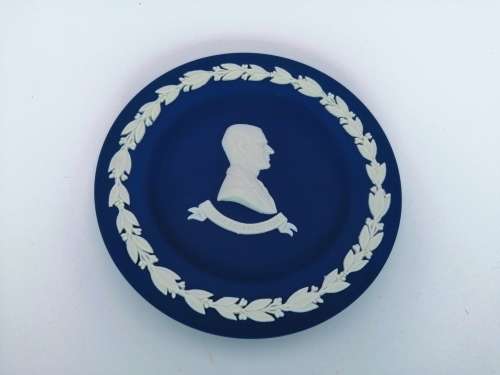 Vintage Wedgwood Jasper Medium Blue King Round Dish  #
