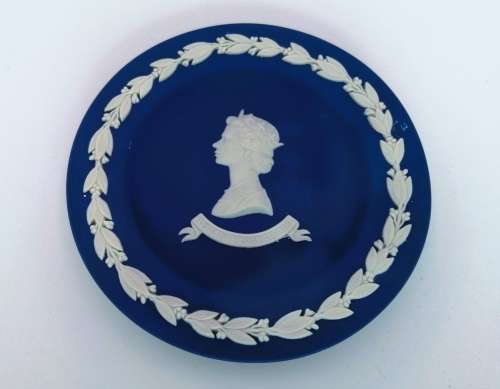 Vintage Wedgwood Jasper Medium Blue Queen Round Dish  #