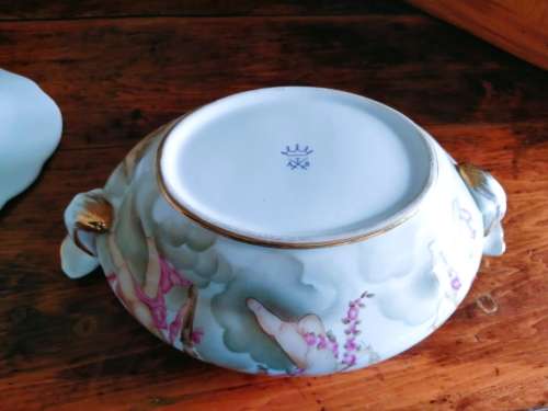 Sevres-style two-handled tureen and stand decorated with cherubs