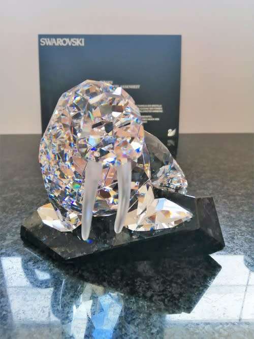 Swarovski Crystal Walrus Soulmates On Marble Base