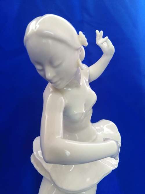 Vintage Hutschenreuther Porcelain DANCER Ballerina Figure C.Werner