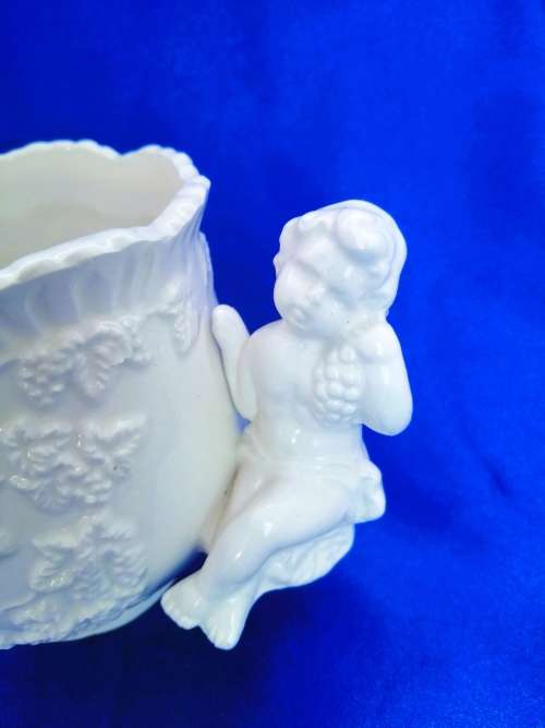 Lefton White Porcelain Decorative Planter Vase with Putti Cherubs Renaissance