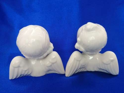 Augarten Wein Cherub Angels, Porcelain Blanc De Chine Pair of Angels, Ca: 1950s.