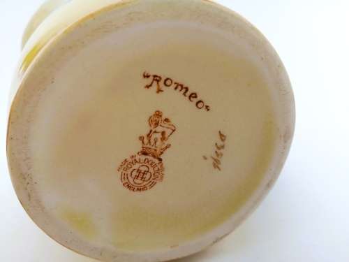 Royal Doulton Shakespearean Westcott shape jug D3596  Romeo