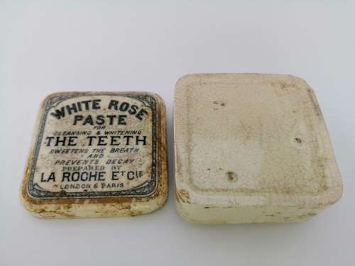 Antique Toothpaste pot and Lid La Roche Et Cie London and Paris