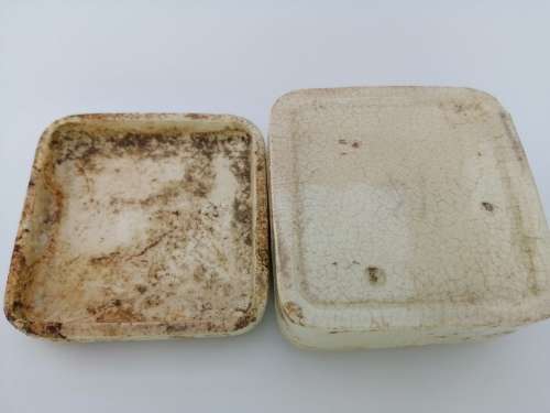 Antique Toothpaste pot and Lid La Roche Et Cie London and Paris