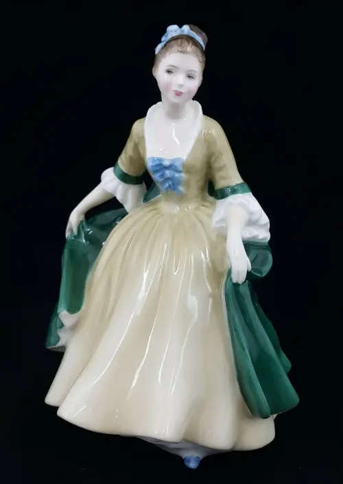 Royal Doulton Lady Figure Figurine ELEGANCE HN 2264
