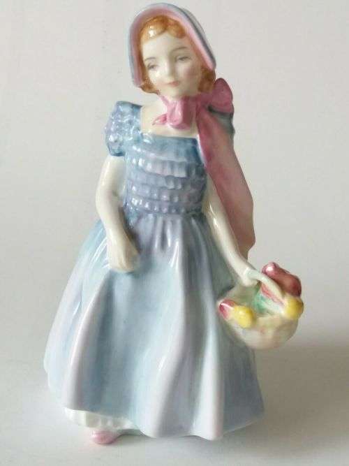 CHARMING ROYAL DOULTON FIGURE CALLED ` WENDY ` HN2109
