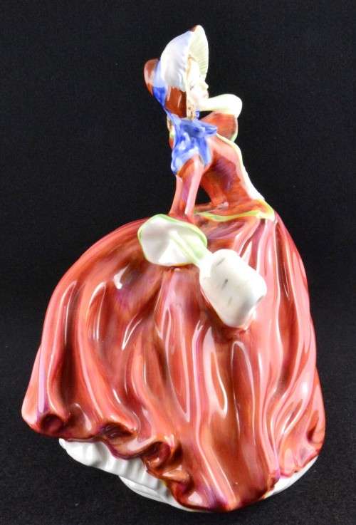 Vintage Royal Doulton Figurine AUTUMN BREEZES HN 1934