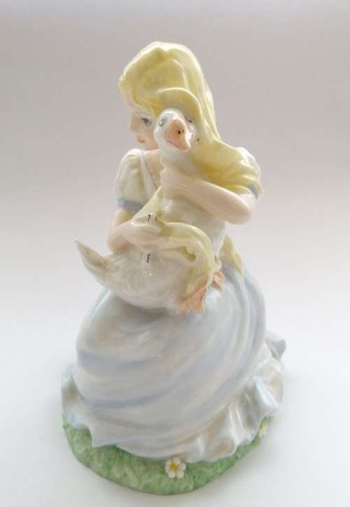 Coalport Bone China Debutante Lady Figurine KIMBERLEY