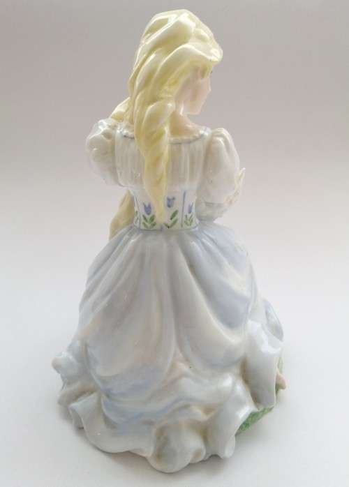 Coalport Bone China Debutante Lady Figurine KIMBERLEY