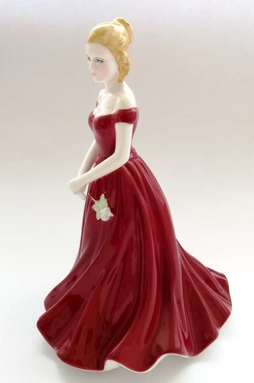 Royal Worcester Christmas Rose Les Petites Limited Edition