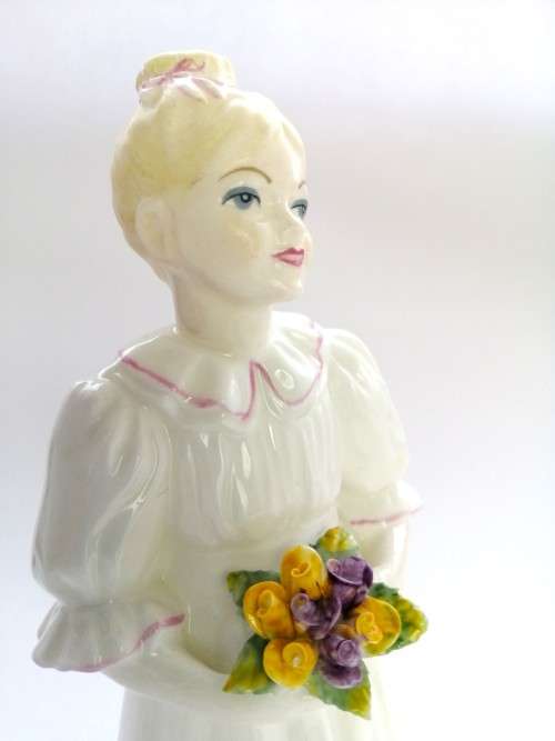 Stunning Coalport The Bridesmaid