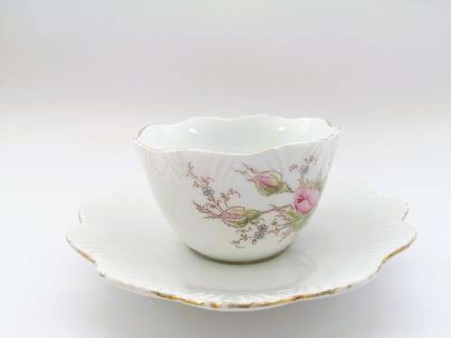 demitasse cup and sauce duo