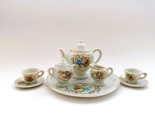 Beautiful Miniature Tea set - teaset