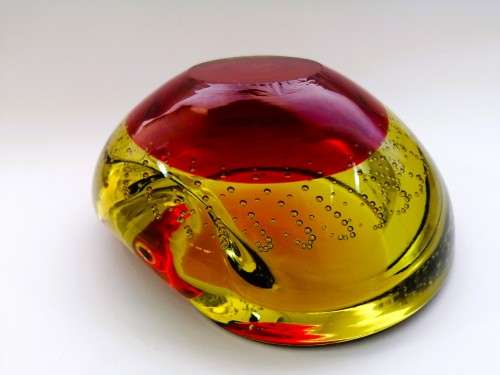 Murano Bullicante Sommerso Glass Bowl Red and Yellow