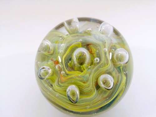 Stunning large Murano glass paperweight with bubbles