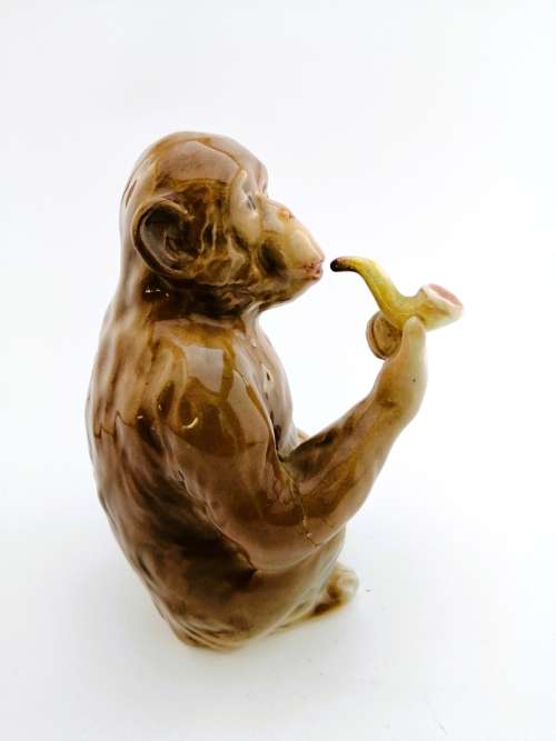 BESWICK POTTERY PIPE SMOKING MONKEY CHIMPANZEE FIGURE #1049