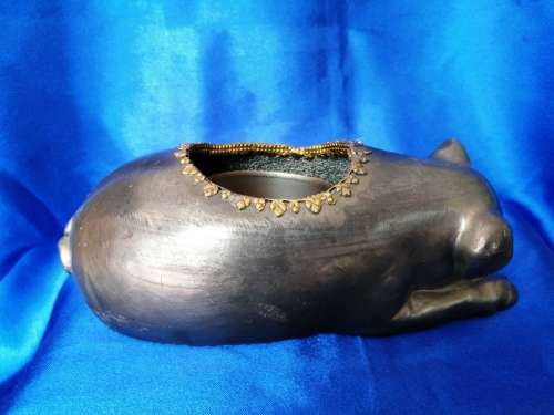 Vintage Morton`s Steakhouse Pewter Sleeping Pig Oil Lamp Base Petite Choses