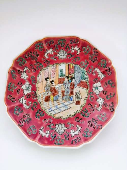 Pink famille rose Chinese plate