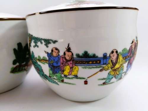 Pair of Chinese storage pots