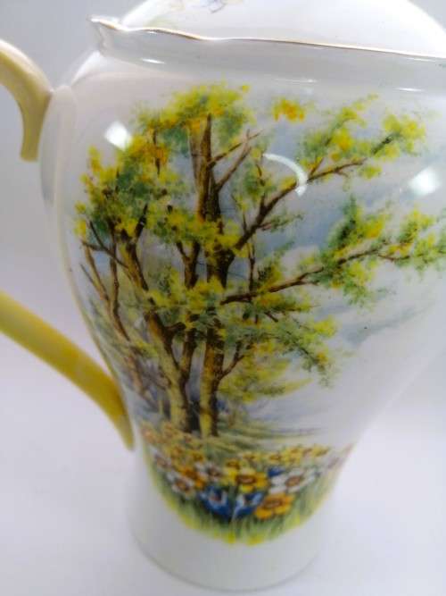 SHELLEY Daffodil Time Part Coffee Set ENGLAND