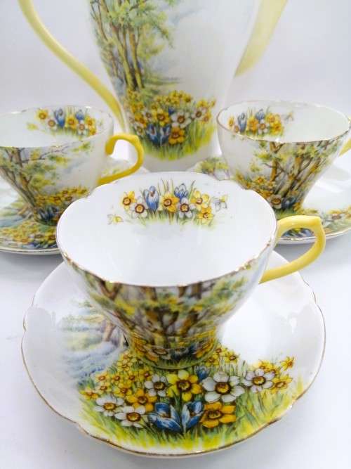 SHELLEY Daffodil Time Part Coffee Set ENGLAND