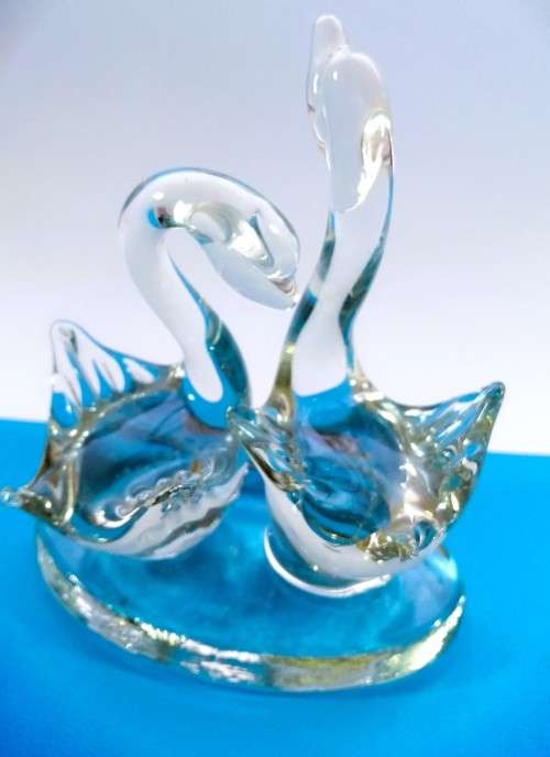 Hand Crafted Clear Glass Swan Paperweight