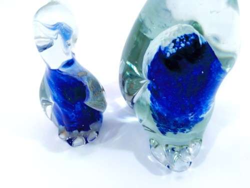 Art Ngwenya Glass Mother and baby Penguin Swaziland Eswatini