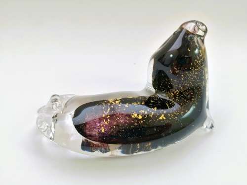 Eamonn Vereker Seal Art Glass Paperweight Handcrafted Australian