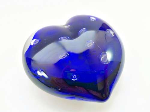 Beautiful Art Glass Colert Blue Heart Paperweight Handcrafted