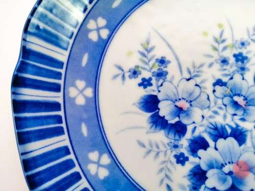 Vintage Japan Imperial  Imari Ware  Porcelain Plate - Flowers #