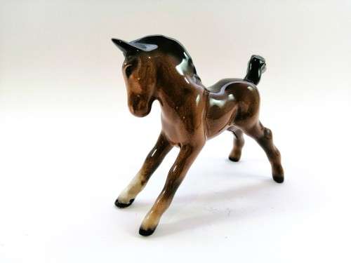 Beswick Horse Foal Small Gambolling Model # 996 Brown Gloss #