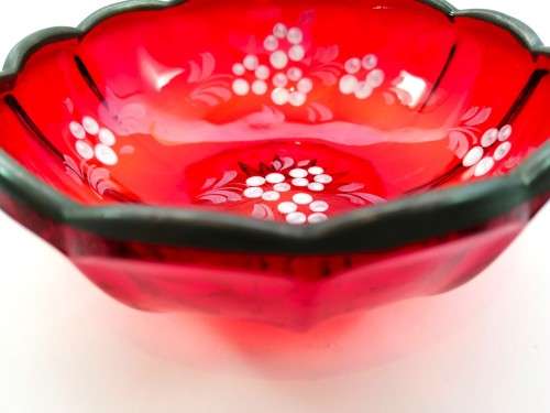 Hand Painted  BOHEMIAE Glass Dish MADE IN CZECH REPUBLIC