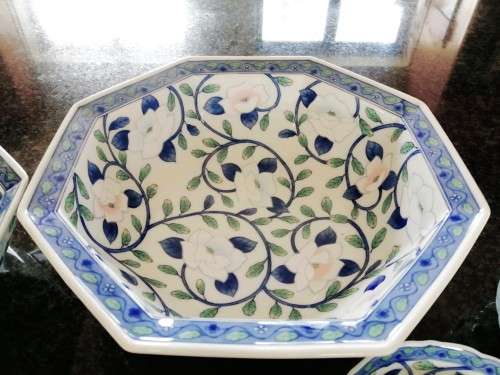 Gokusai Maebata Andrea Sadek Lotus Flowers Japanese Floral Porcelain Serving set