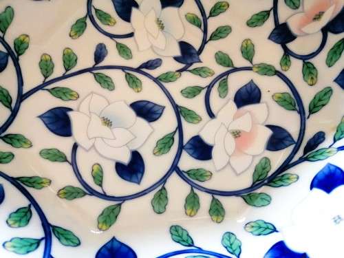 Gokusai Maebata Andrea Sadek Lotus Flowers Japanese Floral Porcelain Serving set