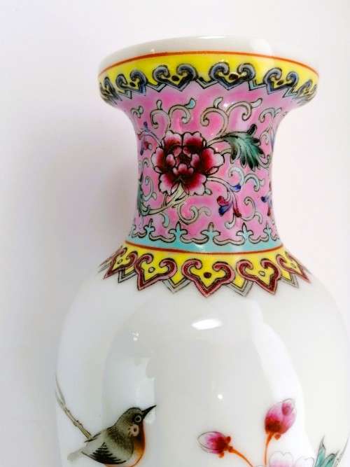 Large Porcelain Chinese Vase