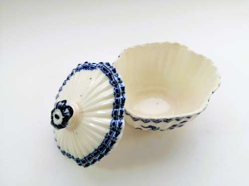 Antique blue and white Copeland Spode china Lidded Dish