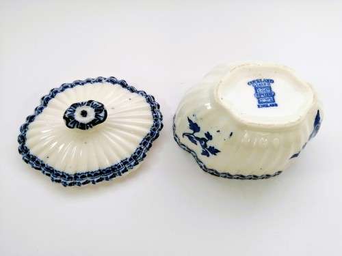 Antique blue and white Copeland Spode china Lidded Dish