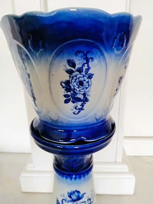 A large decorative Jardiniere ceramic stand with Plant Pot