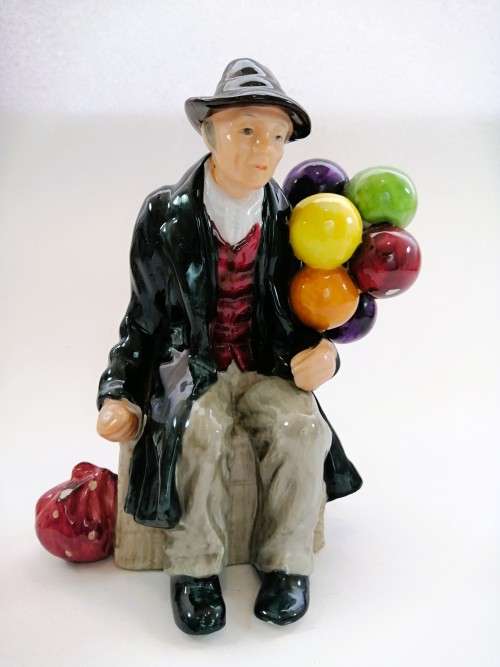 Leonardo Collection The Balloon Seller Man