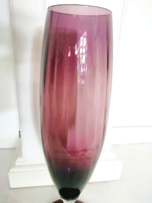 Mid Century Vintage Hand Blown Italian Glass Very Large Purple Vase