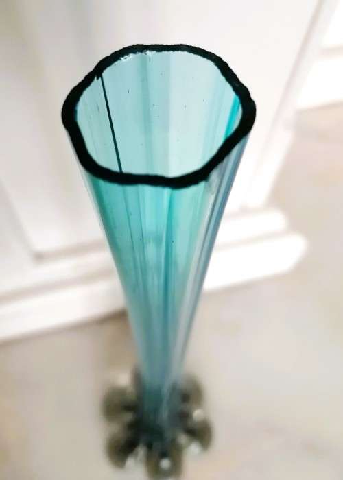 1920s Art Deco Turquoise Glass Vase