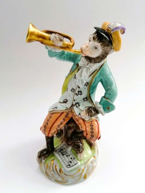 Eleven Dresden Monkey Musical Band figurines