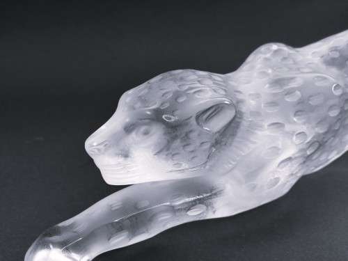 Large Lalique frosted crystal `Zeila Panther` figurine