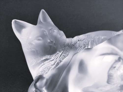 Lalique frosted crystal `Reclining Cats` figurine, designed by Marc Lalique